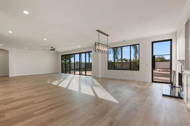 Image 18 of 57 For 40225 Camino Campos Verde