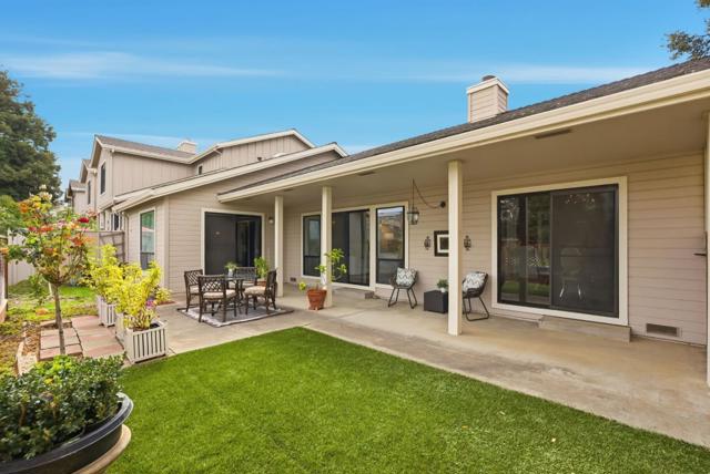 660 Helen Drive, Hollister CA: https://media.crmls.org/mediaz/f5fe3b68-b211-4276-b65c-ac6c91267fb6.jpg