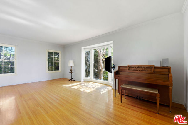 3024 Manning Avenue photo 5