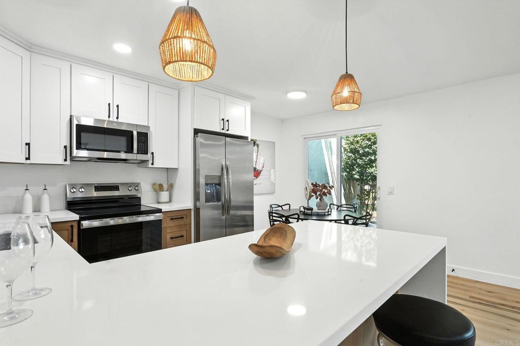 1817 Grand Avenue - photo 6