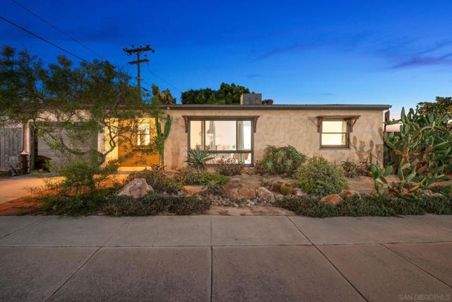 4407 Dakota Drive, San Diego CA: https://media.crmls.org/mediaz/f5ffcc66-e1cc-42cb-ab2b-015a53136a8c.jpg