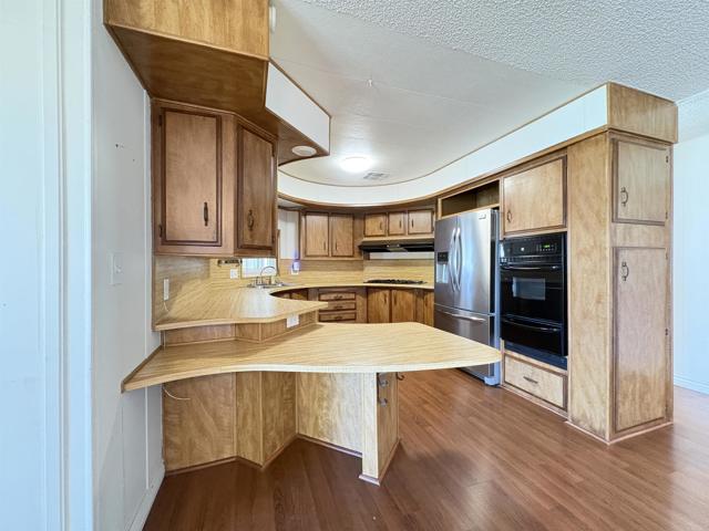 Detail Gallery Image 4 of 58 For 1490 S Orange Ave #127,  El Cajon,  CA 92020 - 2 Beds | 2 Baths