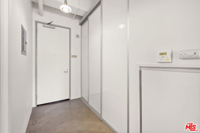 849 S Broadway, Los Angeles CA: https://media.crmls.org/mediaz/f602c501-43fa-40cd-a1ea-f1191a307ce9.jpg