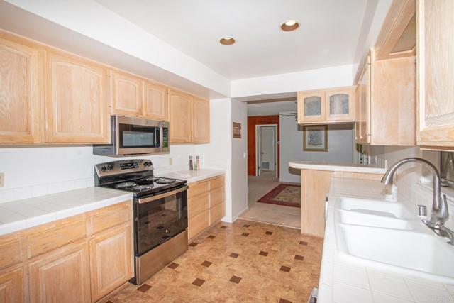 1143 Portola Street, Vista CA: https://media.crmls.org/mediaz/f60325d8-3153-4ea3-b618-b4cffe42c122.jpg