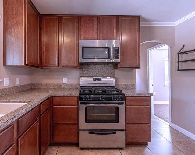 43120 Texas Avenue, Palm Desert CA: https://media.crmls.org/mediaz/f603a718-1a8d-4f0a-8c93-b971f3676e27.jpg