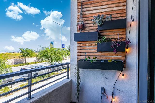 6861 Secano St, San Diego CA: https://media.crmls.org/mediaz/f604a4ca-77e2-42b4-af40-2e489e7d022a.jpg