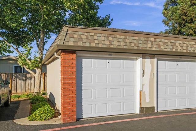 3346 Shadow Park Place, San Jose CA: https://media.crmls.org/mediaz/f6072419-3815-4bef-8845-06a509f733ec.jpg