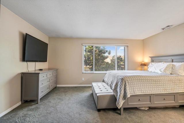 Detail Gallery Image 20 of 29 For 1473 Bridgeview Dr, San Diego,  CA 92105 - 3 Beds | 2 Baths