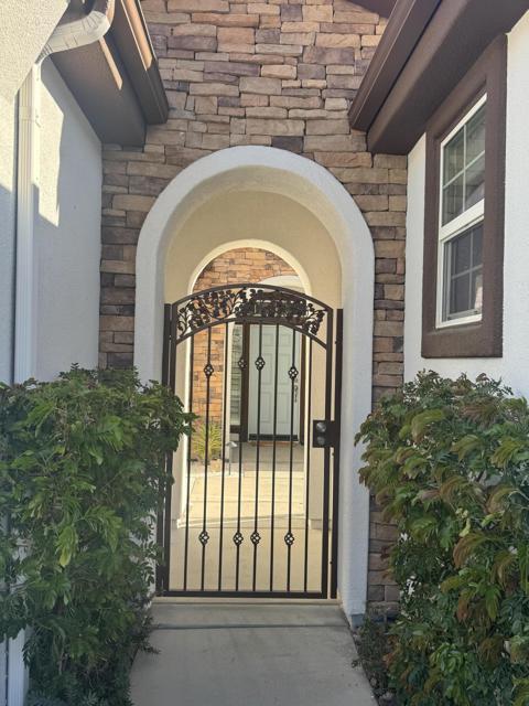 61722 Topaz Drive, La Quinta CA: https://media.crmls.org/mediaz/f6075740-febc-4522-a789-7b735d040bee.jpg