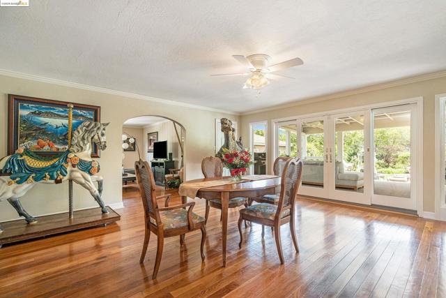 Image 7 of 60 For 1223 Hillcrest