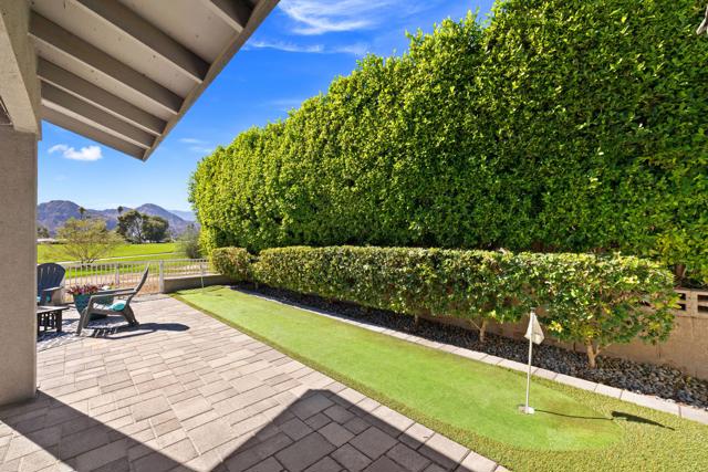 77245 Indiana Avenue, Palm Desert CA: https://media.crmls.org/mediaz/f6083f40-9d95-4755-acdd-4831084c50e8.jpg