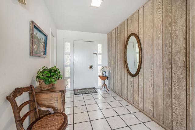 495 Summit Springs Road, Woodside CA: https://media.crmls.org/mediaz/f608a752-aef5-4a3e-b654-4432cbeb87d1.jpg