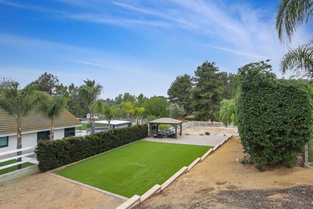 14298 Ipava Dr, Poway CA: https://media.crmls.org/mediaz/f60a2f6c-613b-4441-9d3c-ff036388b563.jpg