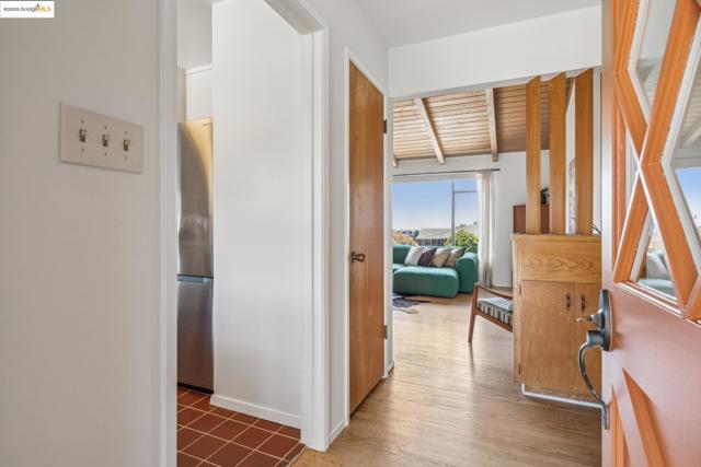 8499 Aster Ave, Oakland CA: https://media.crmls.org/mediaz/f60ab0e1-f7f0-4ea6-a1a6-32a501411b19.jpg