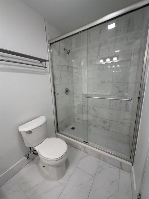 4617 19 Del Monte Ave, San Diego CA: https://media.crmls.org/mediaz/f60b48e1-b14d-473d-83e3-e18e82c4b475.jpg