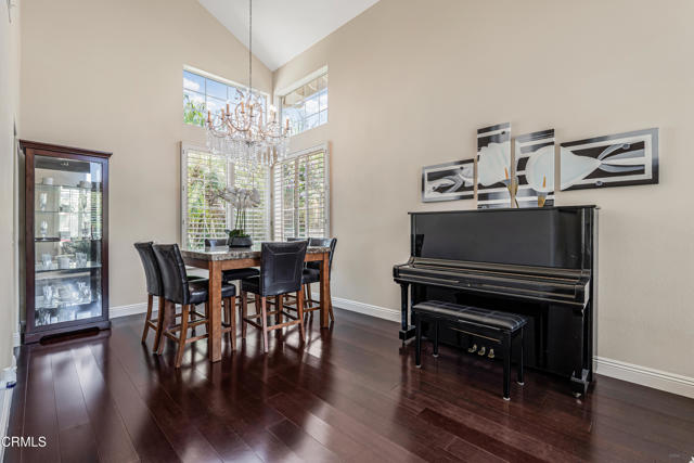 1449 La Culebra Circle, Camarillo CA: https://media.crmls.org/mediaz/f60ce34f-618f-430a-9272-55ddceb3afee.jpg