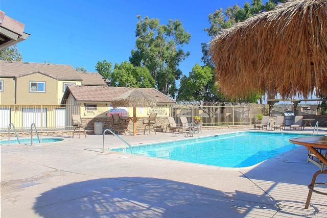 Detail Gallery Image 31 of 49 For 5010 Los Morros Way #26,  Oceanside,  CA 92057 - 2 Beds | 2 Baths