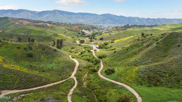 0 Dickenson Road, Santa Paula CA: https://media.crmls.org/mediaz/f60d733a-8768-406f-bb12-20801c44cd8f.jpg