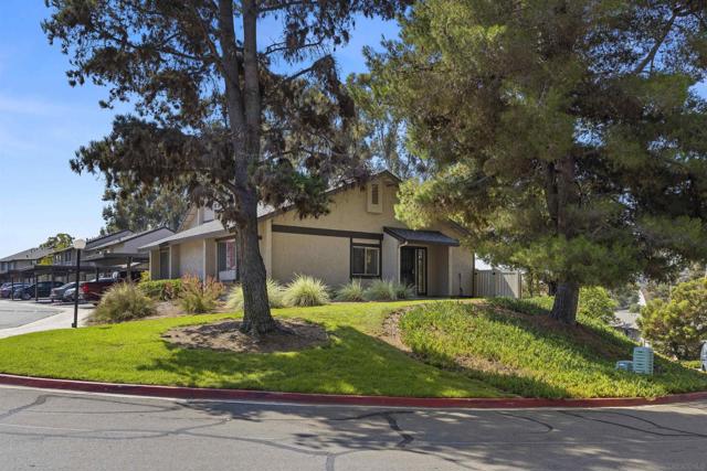 12194 Wilsey Way, Poway CA: https://media.crmls.org/mediaz/f60d8714-9242-4c53-963a-06d3e6353e71.jpg