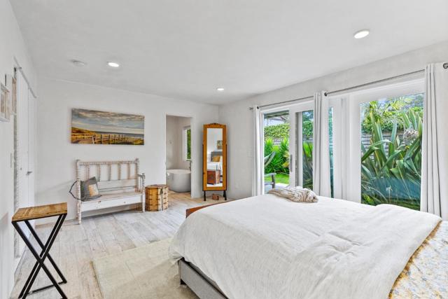 0 2SW Forest Avenue, Carmel CA: https://media.crmls.org/mediaz/f60e408c-07e9-4d72-b100-d19178ef33b7.jpg