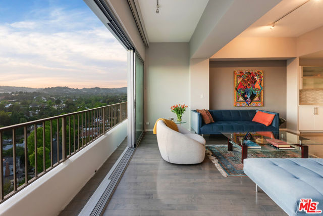 10501 Wilshire Boulevard, Los Angeles CA: https://media.crmls.org/mediaz/f60e8282-fa3c-4513-952f-62a277d14981.jpg