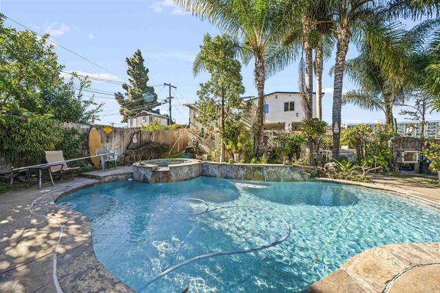 Detail Gallery Image 6 of 17 For 1506 G Ave, National City,  CA 91950 - 4 Beds | 2 Baths