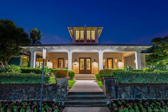 4382 Pacifica Way, Oceanside CA: https://media.crmls.org/mediaz/f60f4a88-4654-47cb-a1d7-b82513e032a7.jpg