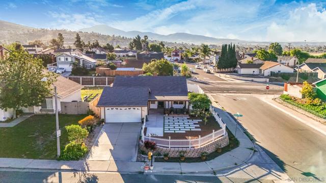 Image 43 of 52 For 8301 Blossom Hill Dr