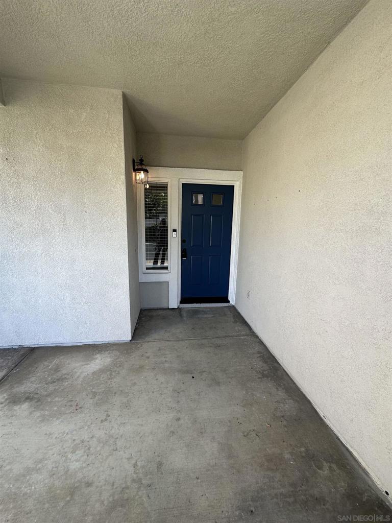 2845 Canyon Ave - photo 6