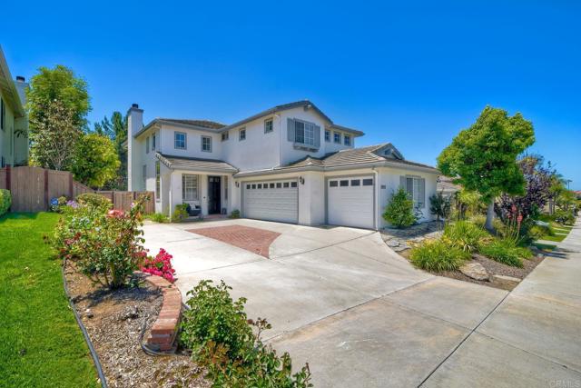 1083 Beacon Bay Drive, Carlsbad CA: https://media.crmls.org/mediaz/f613cf79-1290-4a64-8eb3-bc31c45f7f9e.jpg