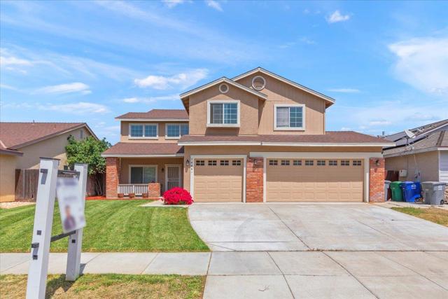 1446 Nottingham Circle, Los Banos CA: https://media.crmls.org/mediaz/f614265e-34be-4672-b6a8-3324e0274068.jpg