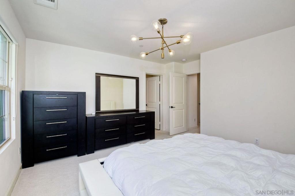 912 Slate St - photo 17