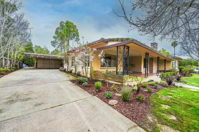 1735 Crockett Lane, Hillsborough CA: https://media.crmls.org/mediaz/f6149580-869d-4d47-a349-46ba9d19ffff.jpg
