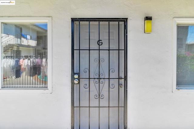 1626 Dwight Way, Berkeley CA: https://media.crmls.org/mediaz/f614d3b8-4f8f-49be-9e54-741aa2225206.jpg