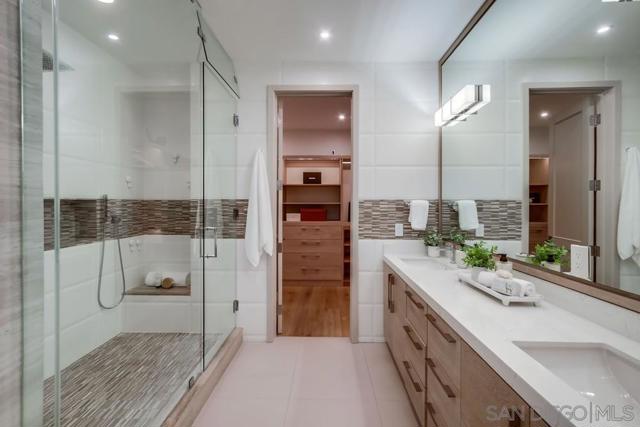 Image 34 of 71 For 5435 Parkview Dr.