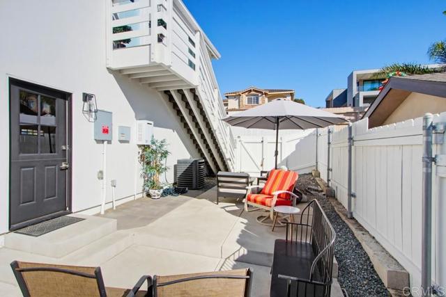 Detail Gallery Image 16 of 34 For 3522 Adams St, Carlsbad,  CA 92008 - 2 Beds | 2 Baths