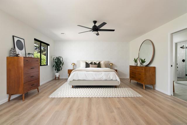 2524 Luciernaga St, Carlsbad CA: https://media.crmls.org/mediaz/f617081e-7d22-44eb-adec-08bc98113757.jpg