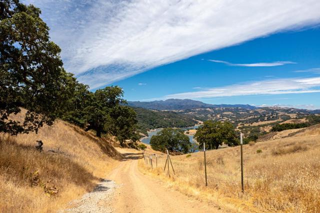 0 Oak Glen Avenue, Morgan Hill CA: https://media.crmls.org/mediaz/f6180e51-c0d0-44c3-8afb-377023fc0d0c.jpg