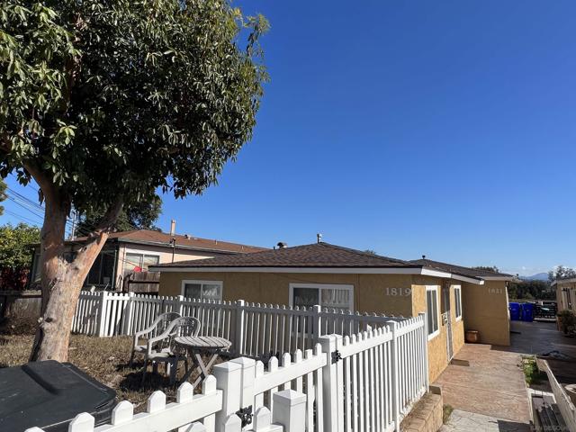 1819 Felton St, San Diego, California 92102, ,Multi-Family,For Sale,Felton St,250018205SD