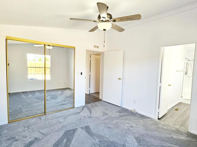 246 S Paseo Laredo, Cathedral City CA: https://media.crmls.org/mediaz/f6197e8b-f46c-4a3a-8c63-045760fe6f79.jpg