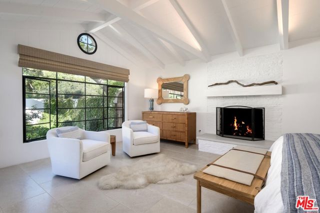 849 Ashley Road, Montecito CA: https://media.crmls.org/mediaz/f61a580a-b951-4d0e-8037-437f30c31e45.jpg