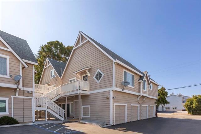 10090 Pasadena Avenue, Cupertino CA: https://media.crmls.org/mediaz/f61a61f2-7f1e-4d73-90e6-65cc9e1f8ee0.jpg