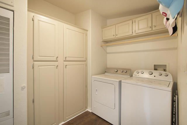 Image 7 of 48 For 14777 Palm Drive  8