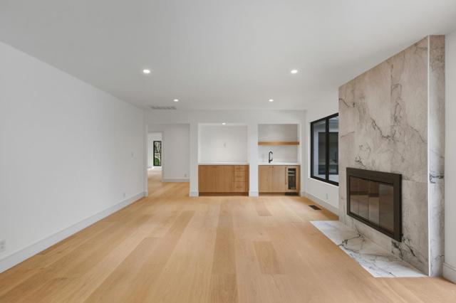 340 Arden Road, Hillsborough CA: https://media.crmls.org/mediaz/f61a80c8-e0ef-4556-848f-0fa2d9b42c49.jpg