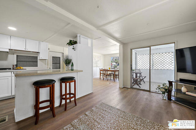 69421 Poolside Drive, Desert Hot Springs CA: https://media.crmls.org/mediaz/f61af5e0-2604-47a5-893a-c2333eb9a09b.jpg