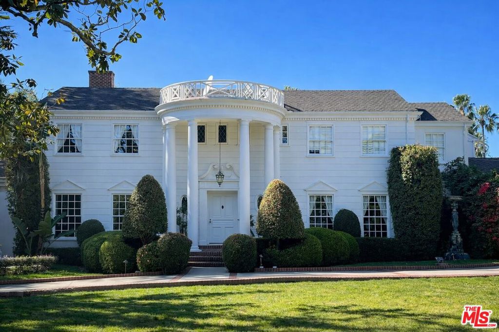 251 N Bristol Avenue