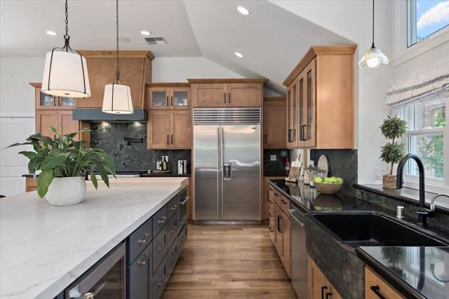 838 Cherrystone Drive, Los Gatos CA: https://media.crmls.org/mediaz/f61bbcea-2900-472a-a98d-30d23ffa2499.jpg