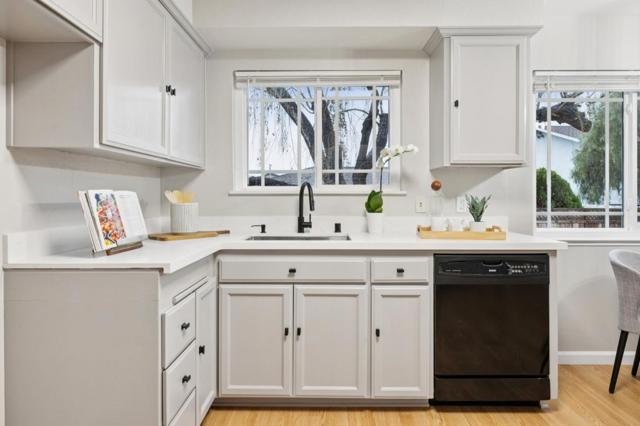 Image 11 of 52 For 950 Gull Avenue