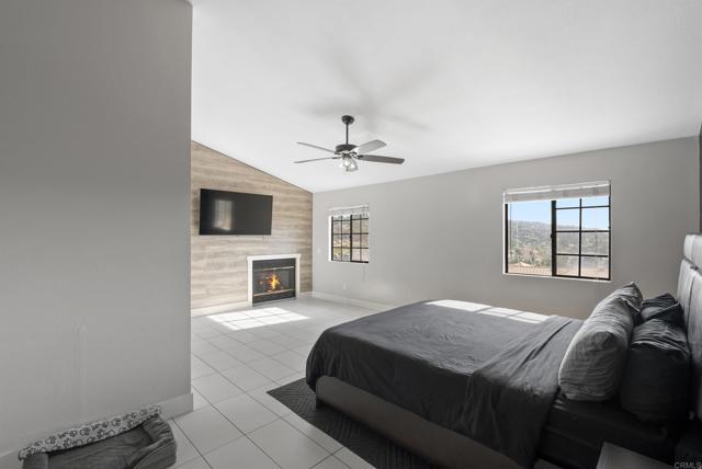 Detail Gallery Image 33 of 71 For 9309 Hillside, Spring Valley,  CA 91977 - 6 Beds | 5 Baths