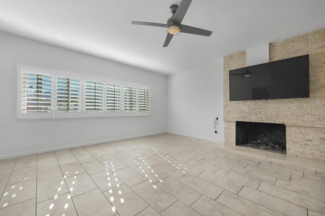 Detail Gallery Image 6 of 35 For 415 E Avenida Granada, Palm Springs,  CA 92264 - 2 Beds | 2 Baths